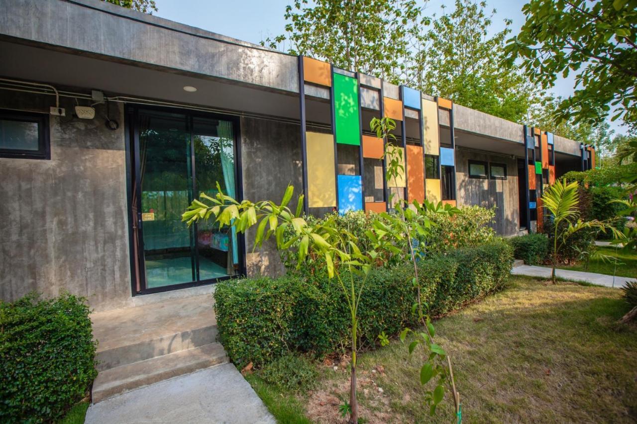 Br2 House Resort 帕夭 外观 照片